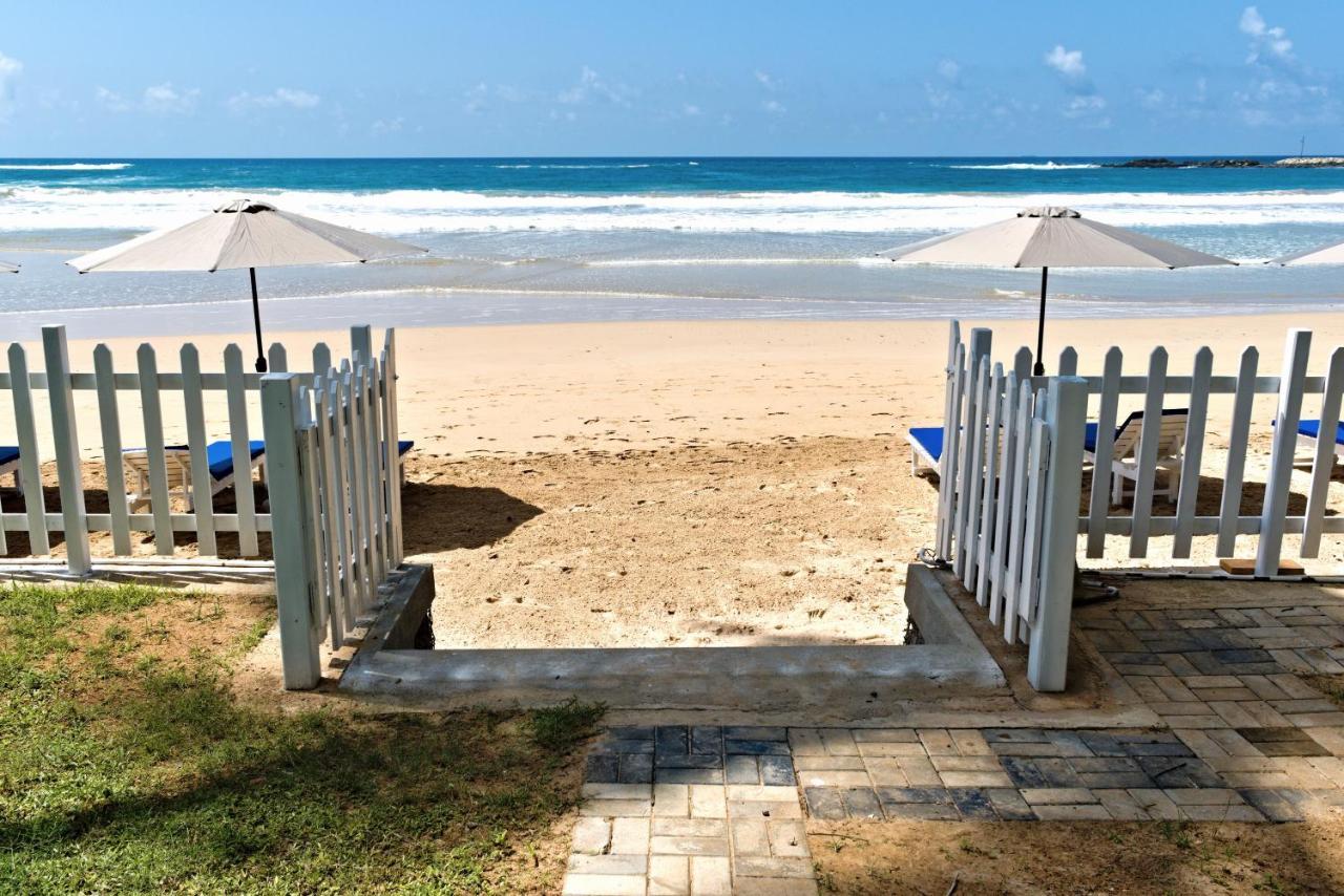 Smeralda Beach Hotel Dikwella Екстер'єр фото