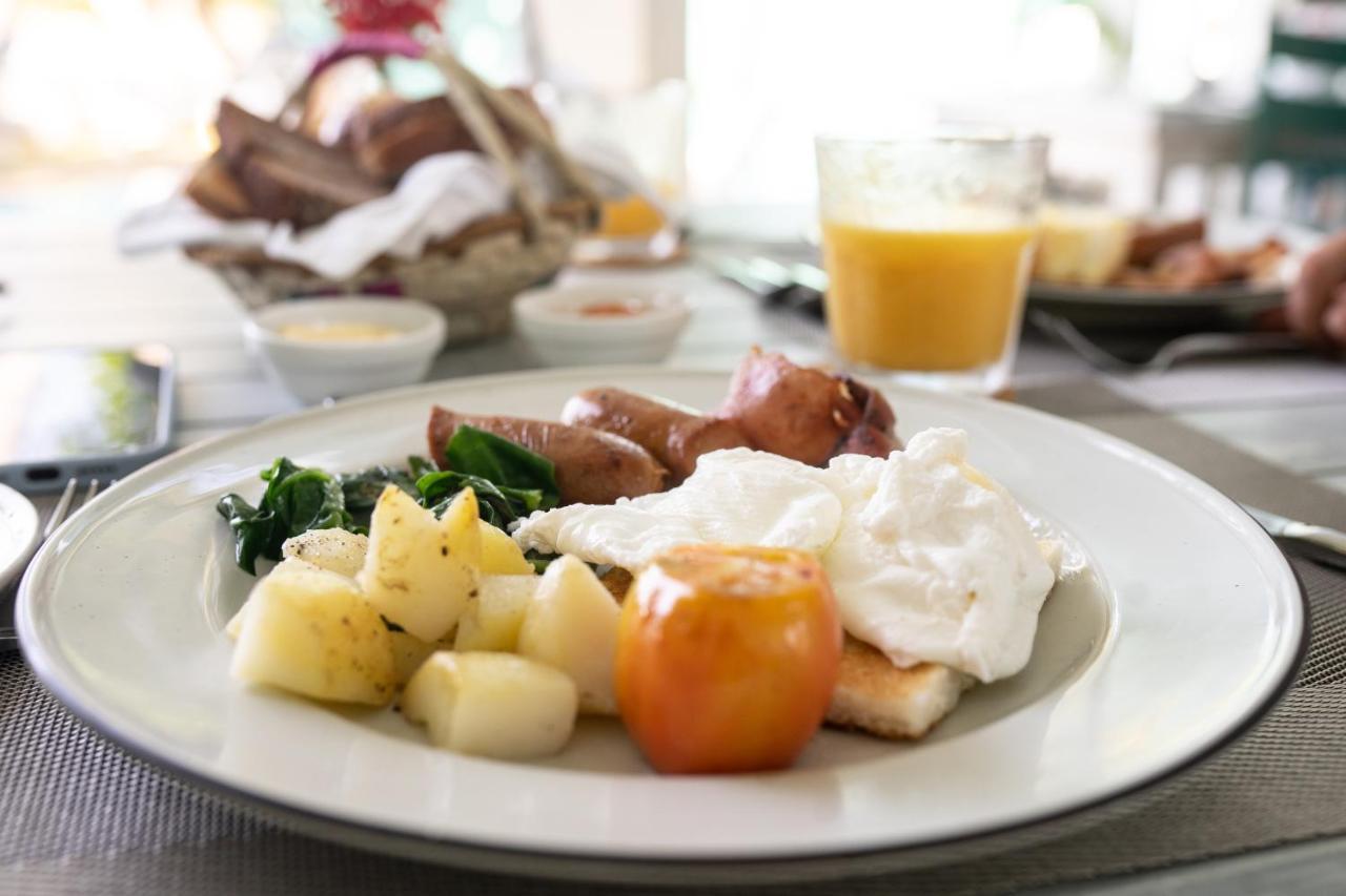 Smeralda Beach Hotel Dikwella Екстер'єр фото